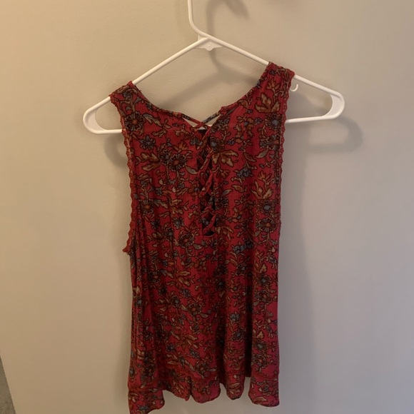 2 pack red and white/violet boho tank tops - Picture 9 of 10